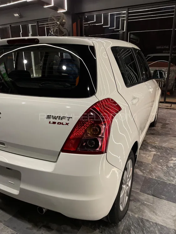 Suzuki Swift 2018 for Sale in Islamabad Image-1