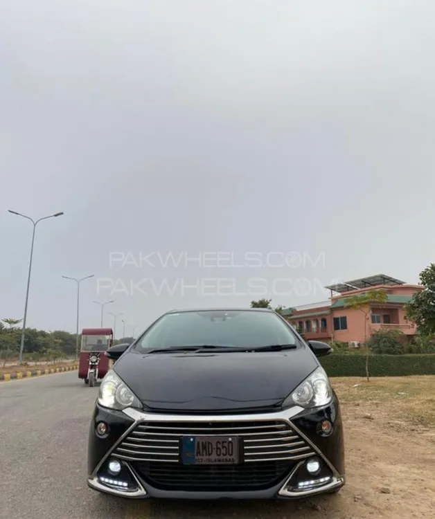 Toyota Aqua 2016 for Sale in Faisalabad Image-1