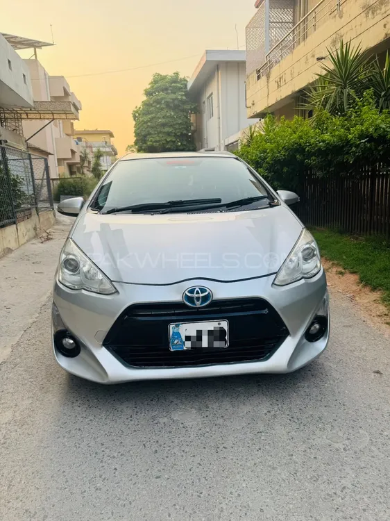 Toyota Aqua 2015 for Sale in Islamabad Image-1