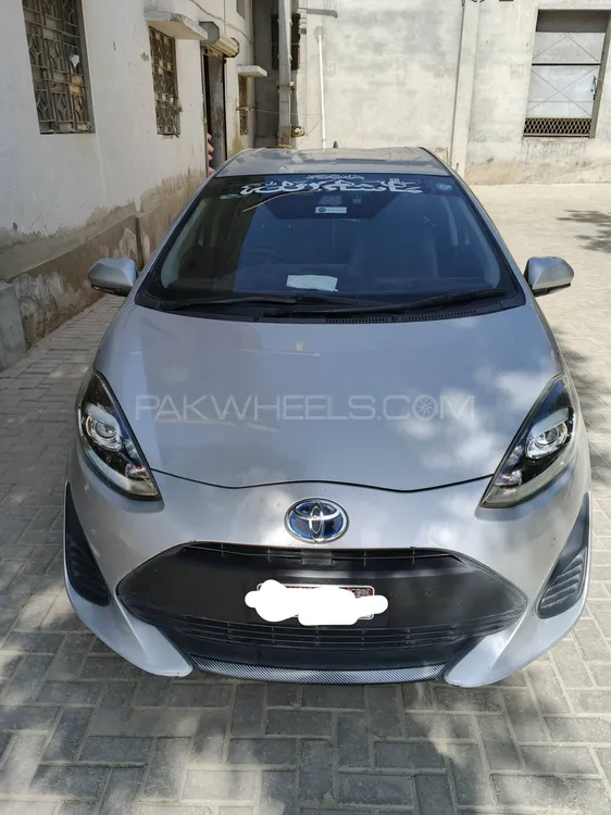 Toyota Aqua 2020 for Sale in Hyderabad Image-1