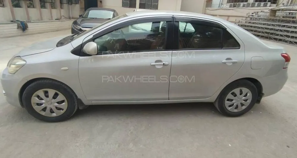 Toyota Belta 2007 for Sale in Mardan Image-1