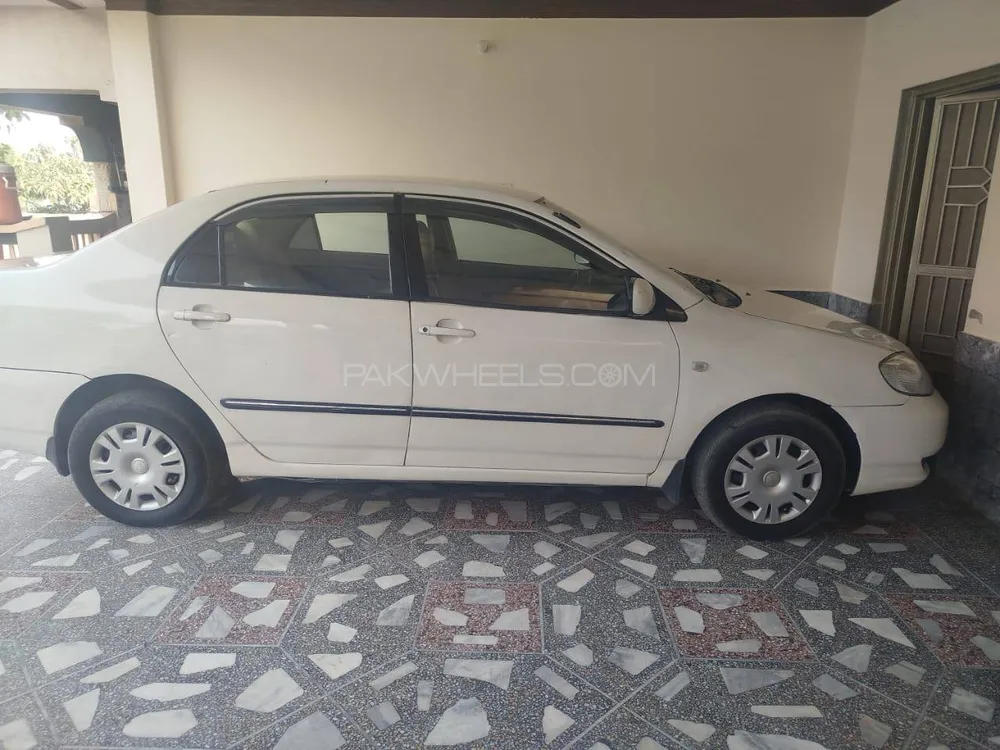 Toyota Corolla 2004 for Sale in Bhimber Image-1