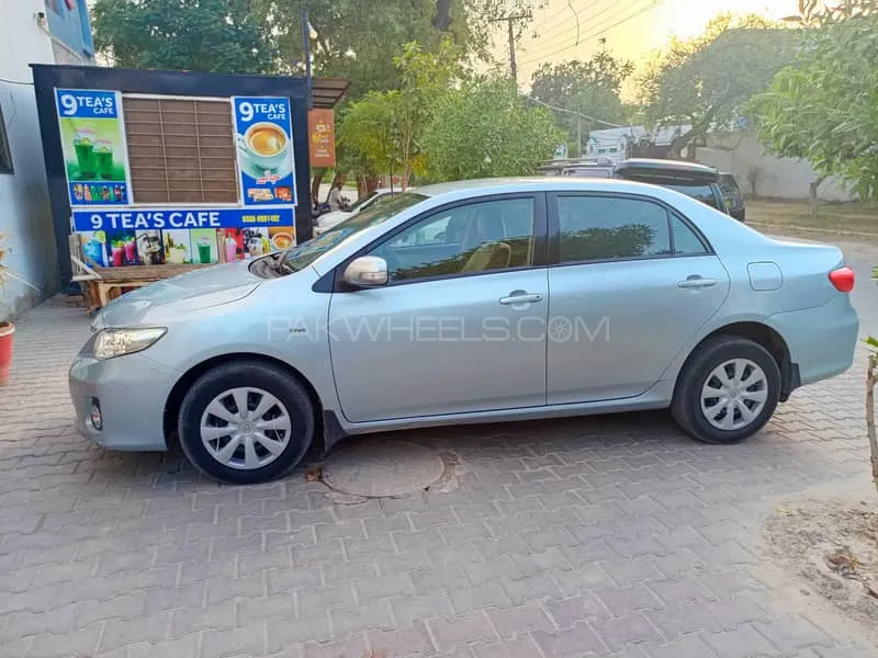 Toyota Corolla 2014 for Sale in Bahawalpur Image-1