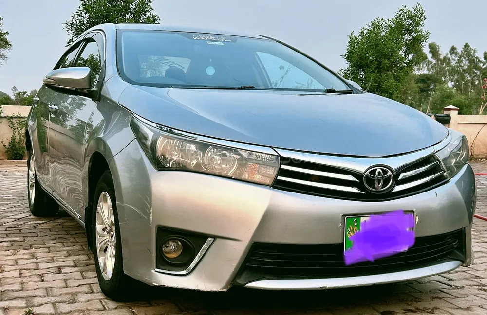 Toyota Corolla 2015 for Sale in Mandi bahauddin Image-1