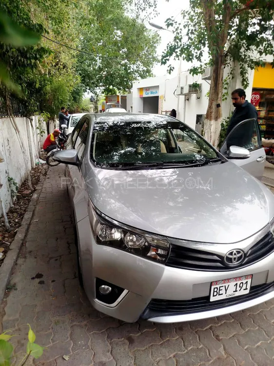 Toyota Corolla 2016 for Sale in Multan Image-1