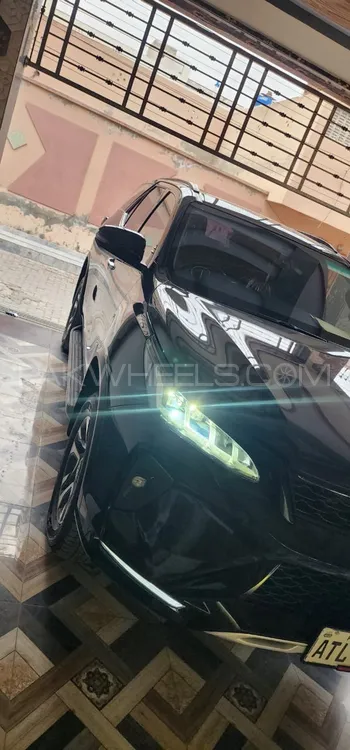 Toyota Fortuner 2023 for Sale in Hujra Shah Mukeem Image-1