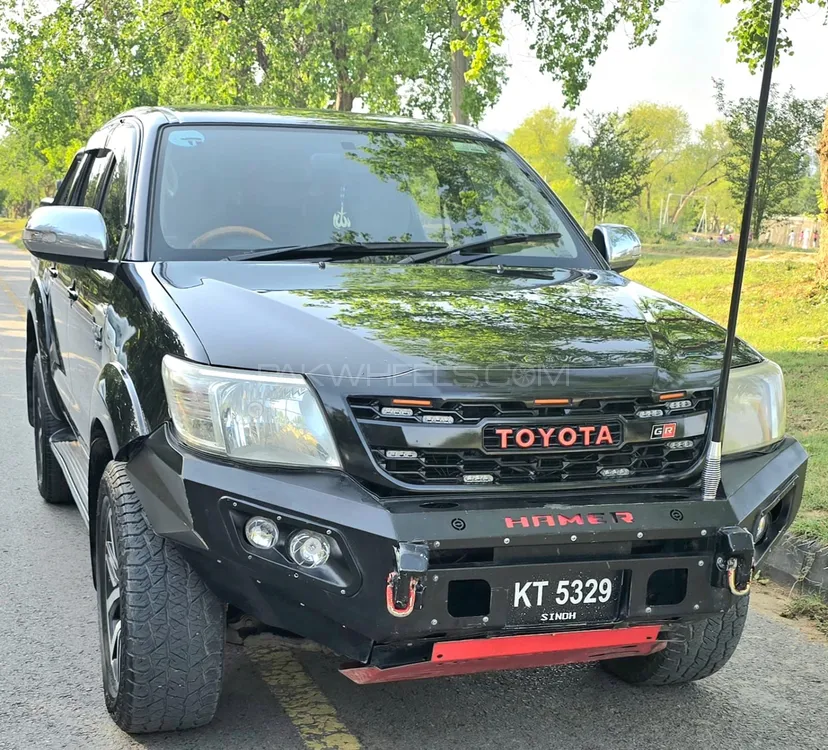 Toyota Hilux 2014 for Sale in Islamabad Image-1