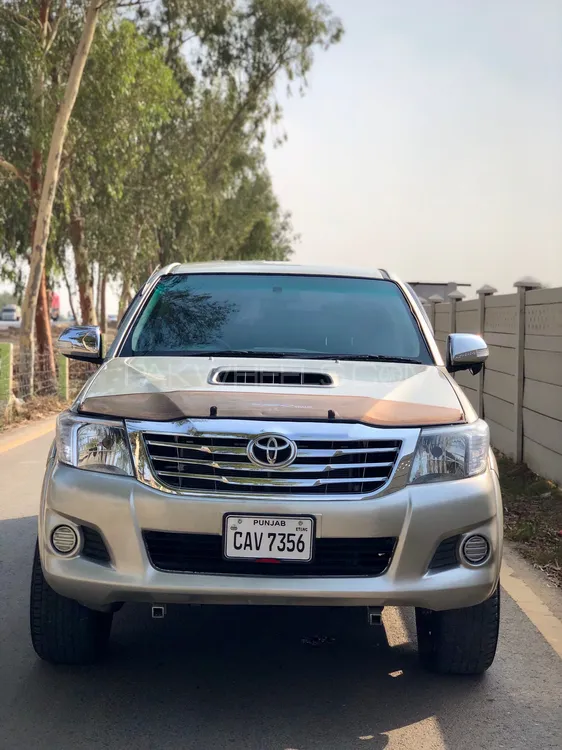 ٹویوٹا ہائیلکس 2007 for Sale in اسلام آباد Image-1
