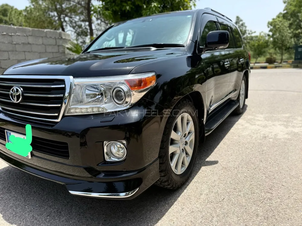 Toyota Land Cruiser 2011 for Sale in Islamabad Image-1