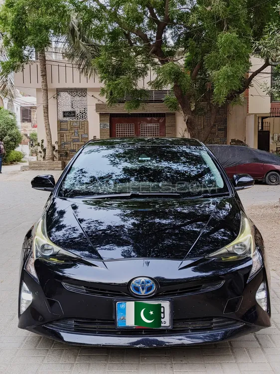 Toyota Prius 2016 for Sale in Lahore Image-1