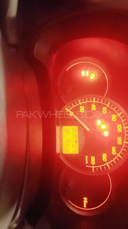 Toyota Vitz 2013 for Sale in Wah cantt Image-1