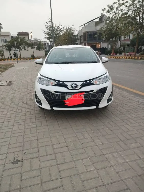 Toyota Yaris Sedan 2022 for Sale in Lahore Image-1