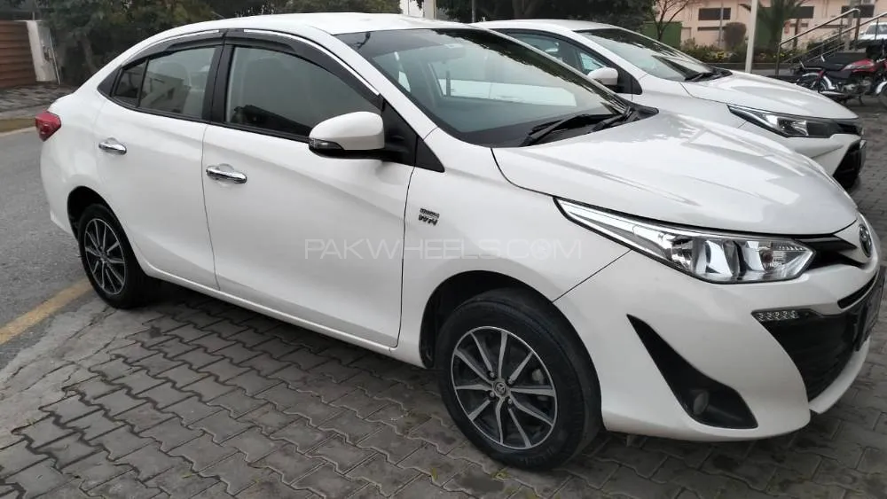 ٹویوٹا یارس سیڈان 2021 for Sale in لاہور Image-1