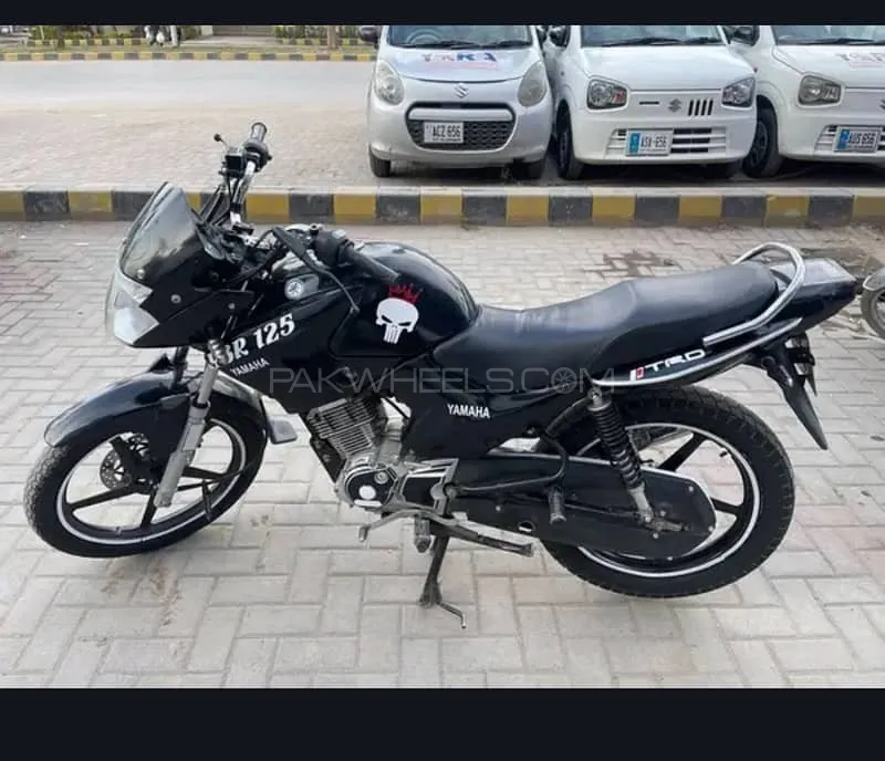 Yamaha YBR 125 2015 for Sale Image-1