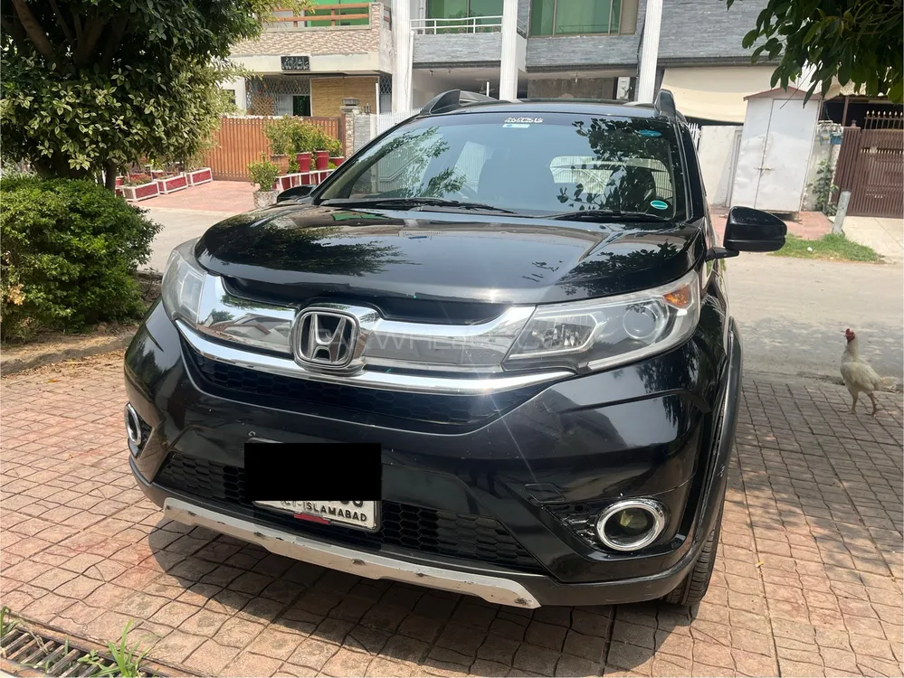 Honda BR-V 2018 for Sale in Islamabad Image-1