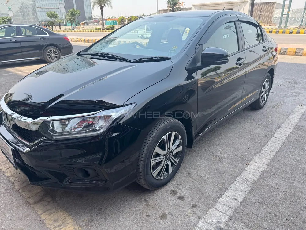 Honda City 2025 for Sale in Lahore Image-1