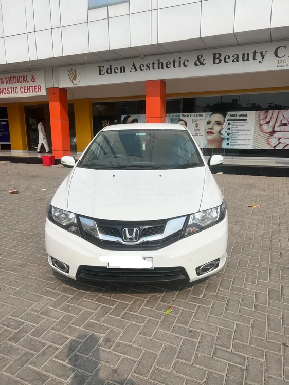 Honda City 2018 for Sale in Faisalabad Image-1
