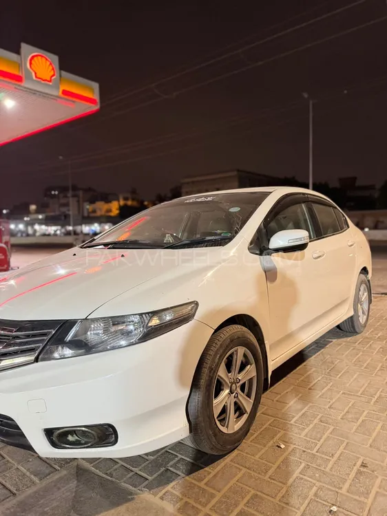 Honda City 2016 for Sale in Karachi Image-1