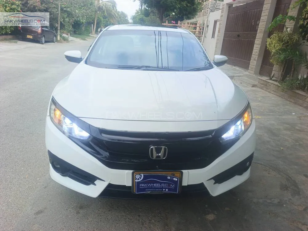 ہونڈا سوک 2016 for Sale in کراچی Image-1