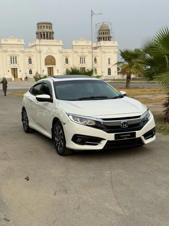 Honda Civic 2018 for Sale in Bahawalnagar Image-1