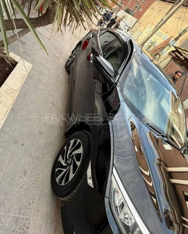 Honda Civic 2018 for Sale in Islamabad Image-1