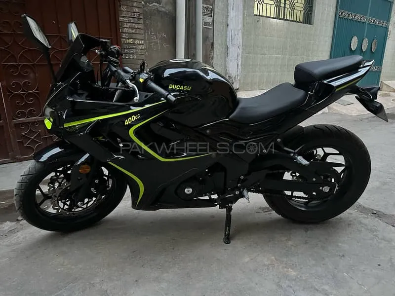 Kawasaki Ninja ZX-10R 2025 for Sale Image-1