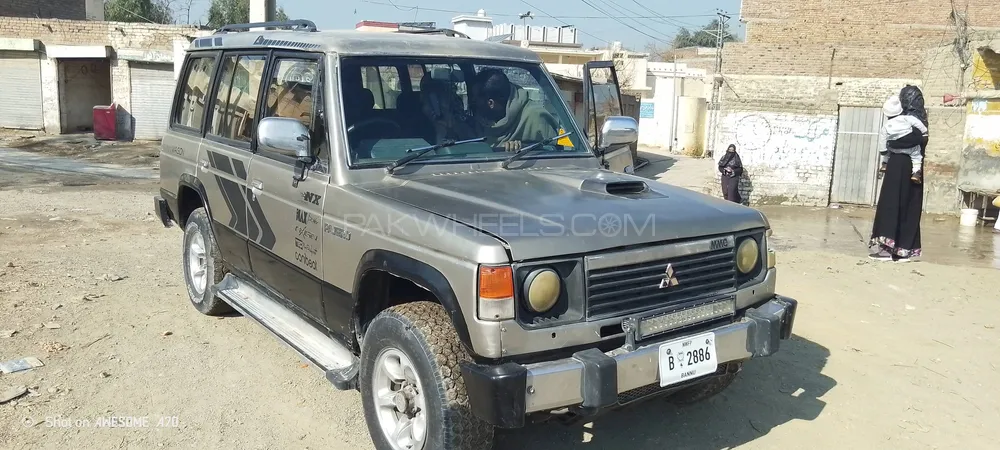 Mitsubishi Pajero 1986 for Sale in Akora khattak Image-1