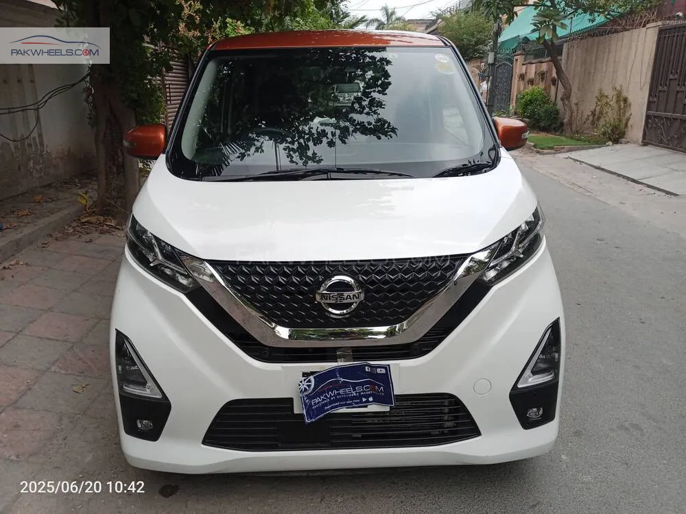 نسان ڈیز 2021 for Sale in لاہور Image-1