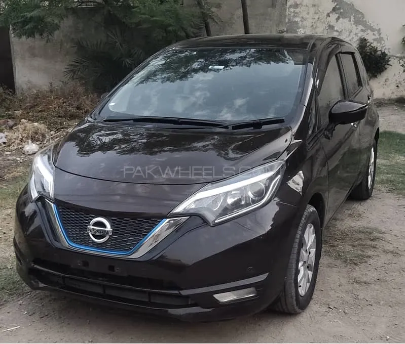 Nissan Note 2019 for Sale in Lahore Image-1