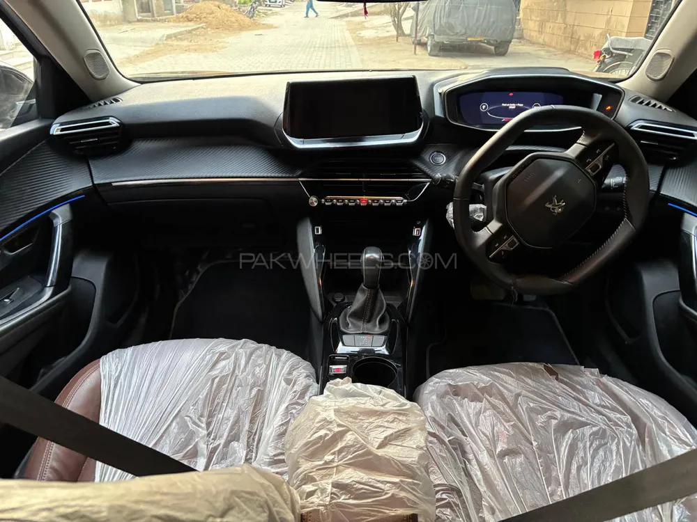 Peugeot 2008 2022 for Sale in Karachi Image-1