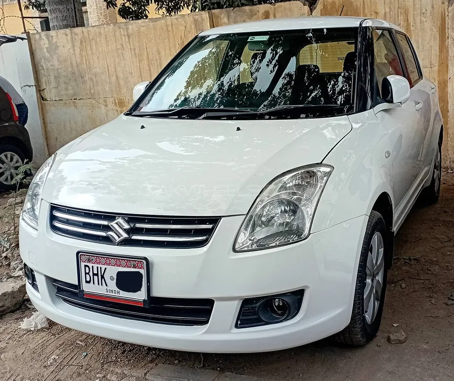 Suzuki Swift 2017 for Sale in Karachi Image-1