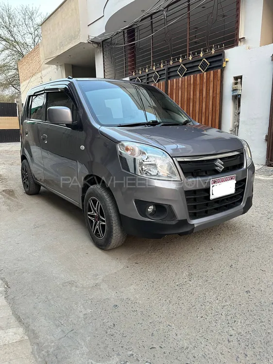 سوزوکی ویگن آر 2017 for Sale in بہاولپور Image-1