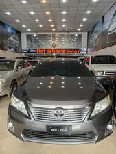 Toyota Camry Hybrid 2013 for Sale