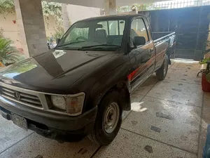 Toyota Hilux Tiger 2000 for Sale