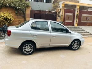 Toyota Platz F 1.0 2004 for Sale