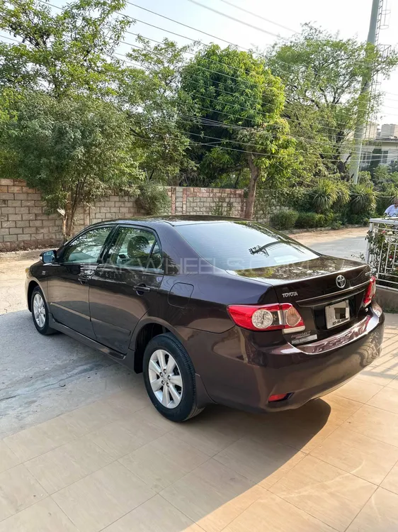 Toyota Corolla 2012 for Sale in Islamabad Image-1