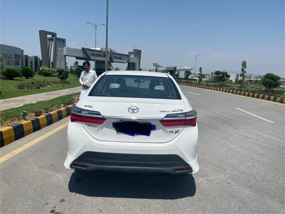 Toyota Corolla 2022 for Sale in Wah cantt Image-1