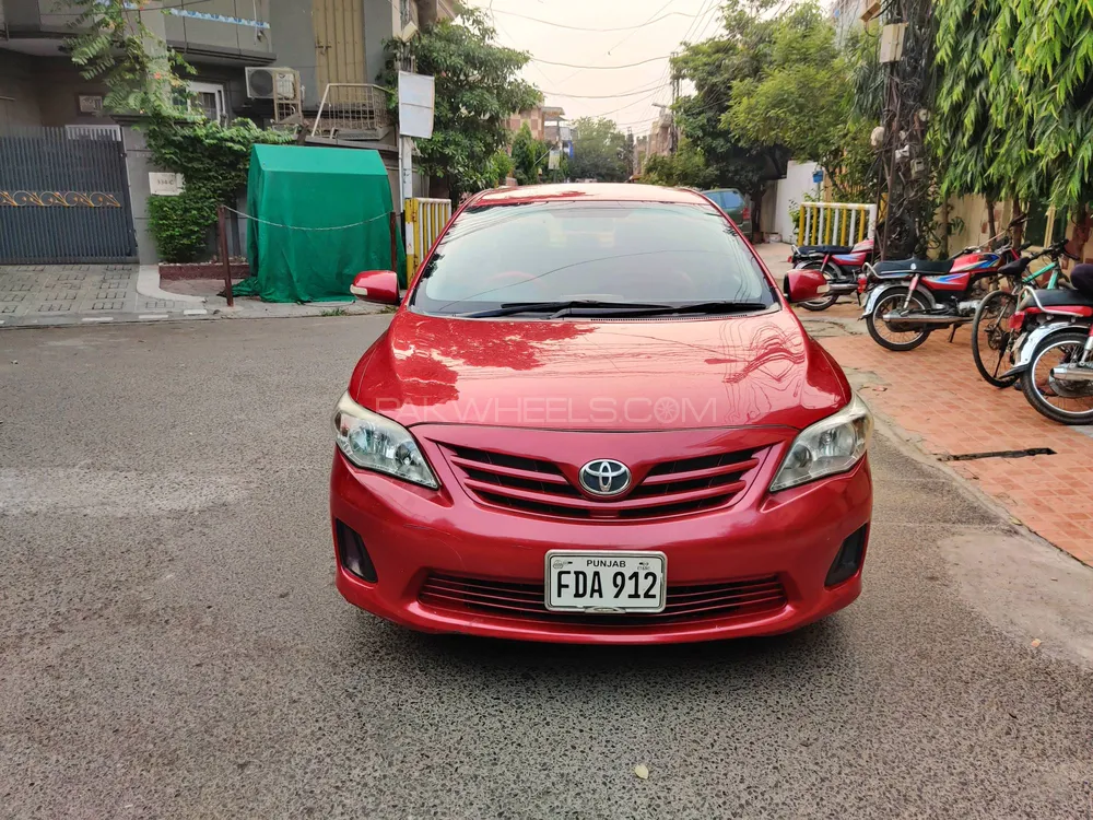 Toyota Corolla 2014 for Sale in Lahore Image-1