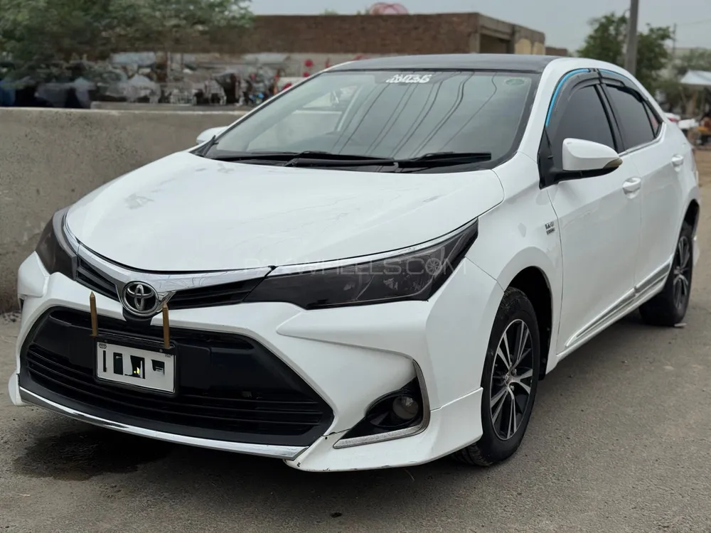 Toyota Corolla 2015 for Sale in Lahore Image-1