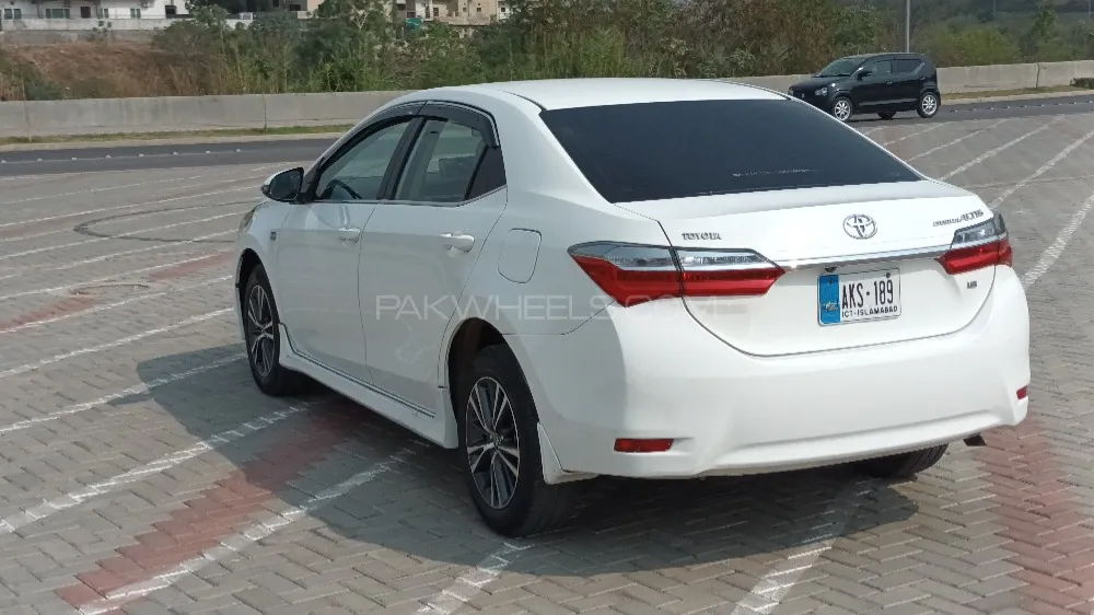 Toyota Corolla 2018 for Sale in Rawalpindi Image-1