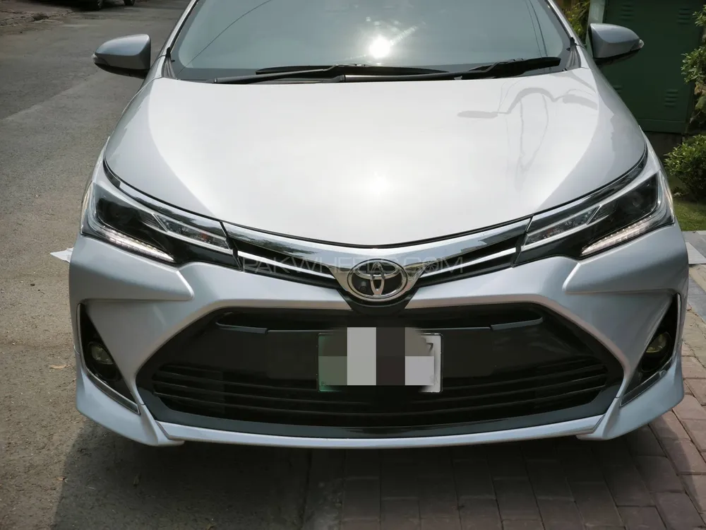 Toyota Corolla 2017 for Sale in Lahore Image-1