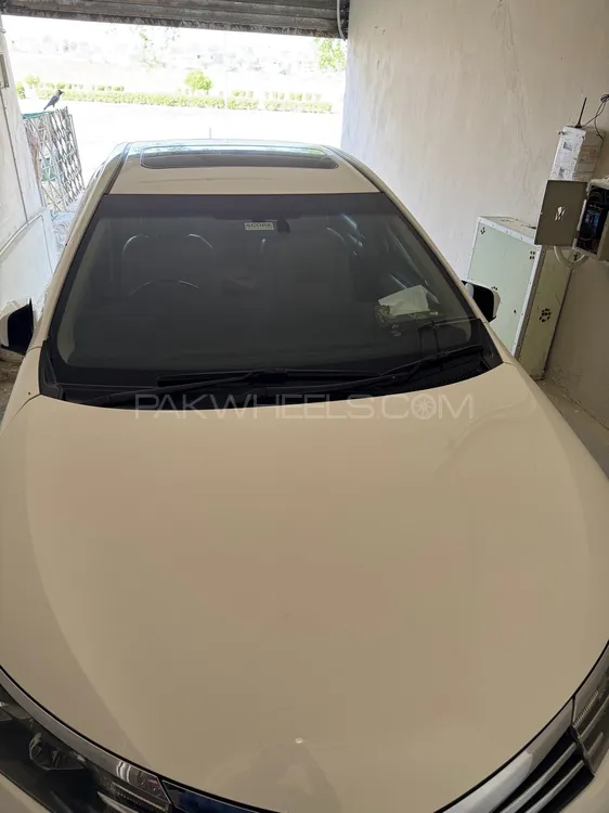 Toyota Corolla 2017 for Sale in Karachi Image-1