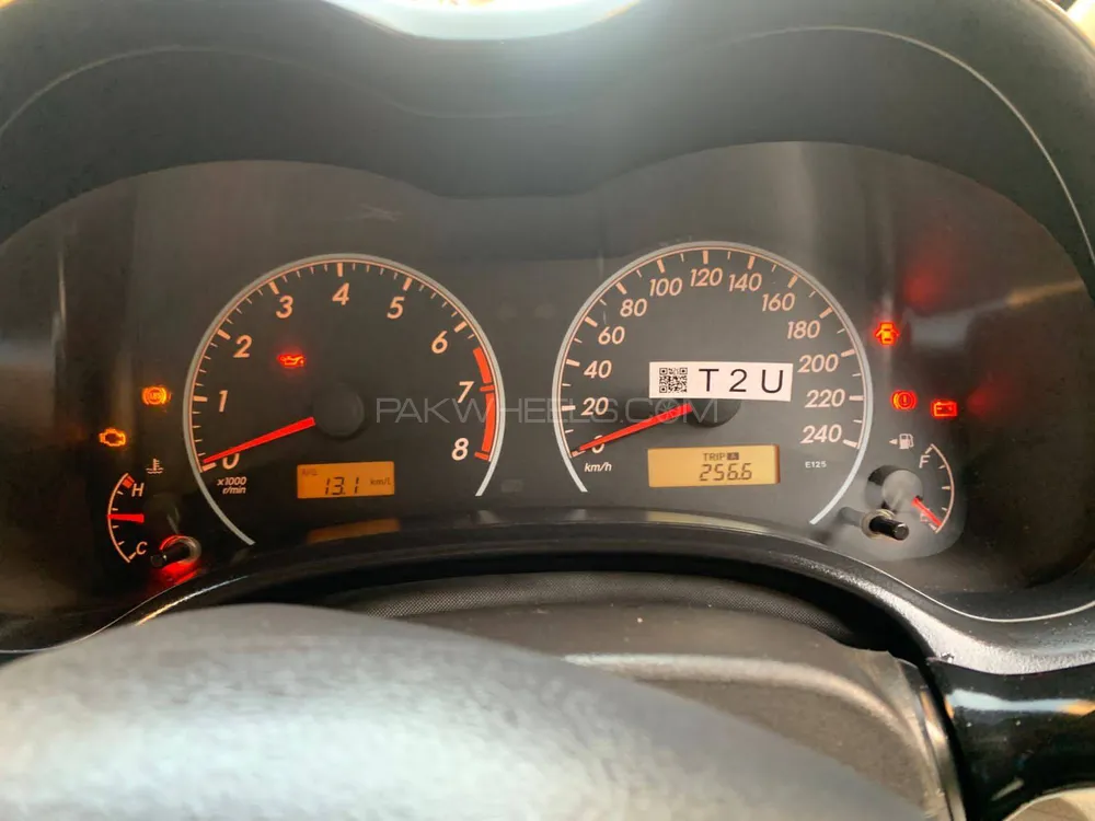 Toyota Corolla 2012 for Sale in Islamabad Image-1