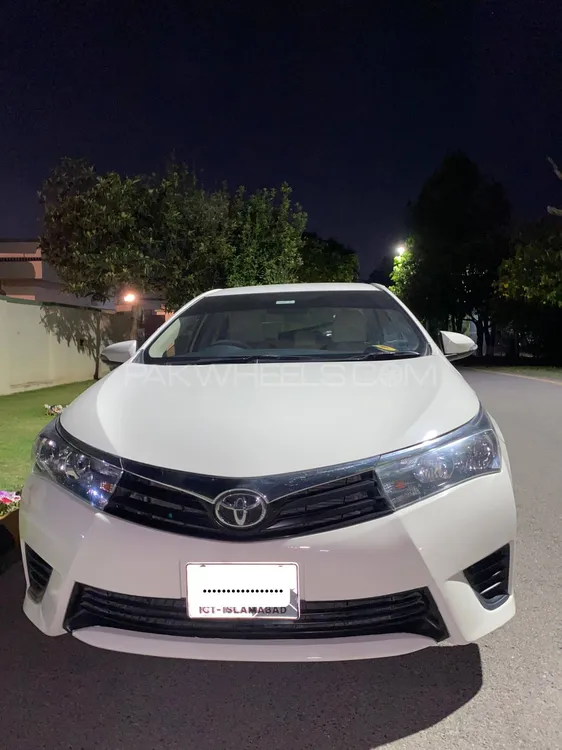 Toyota Corolla 2015 for Sale in Islamabad Image-1
