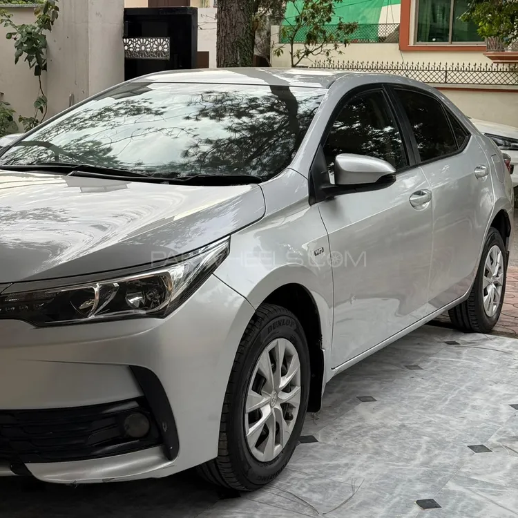 Toyota Corolla 2018 for Sale in Lahore Image-1