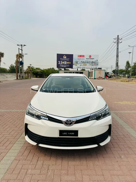 Toyota Corolla 2018 for Sale in Lahore Image-1