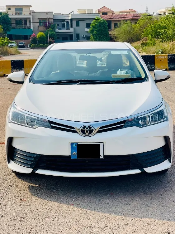 Toyota Corolla 2019 for Sale in Islamabad Image-1