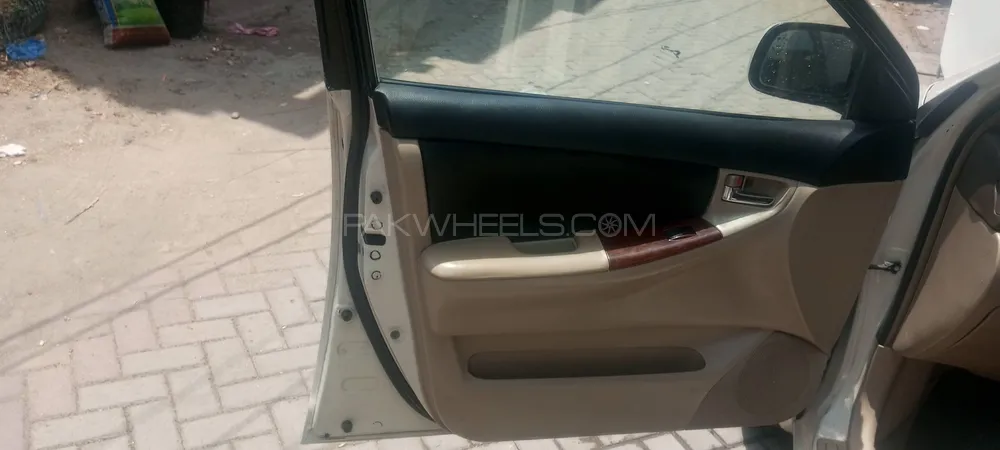 Toyota Corolla 2005 for Sale in Lahore Image-1