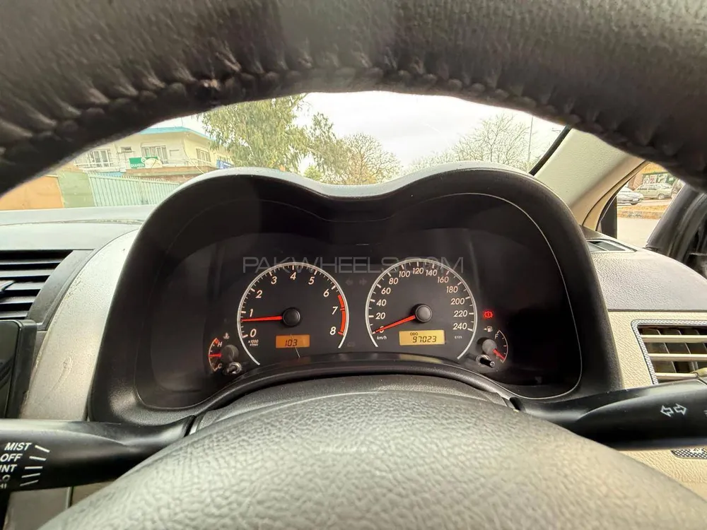 Toyota Corolla 2014 for Sale in Islamabad Image-1