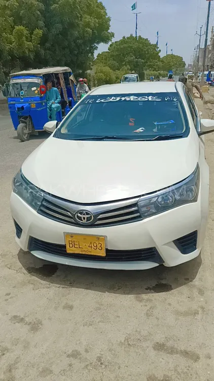 Toyota Corolla 2015 for Sale in Karachi Image-1